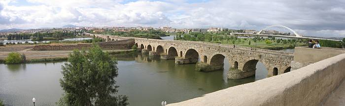 Merida - Roman Bridge Panoramic (Oct 2006)
